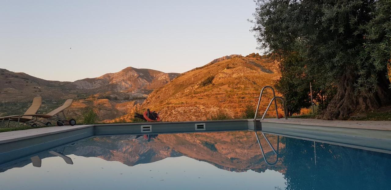 La Almunia Del Valle Monachil Eksteriør billede